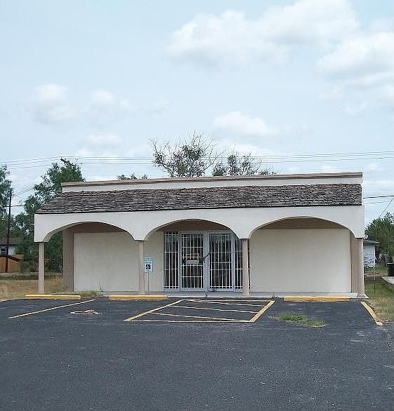 1st image of 2301 E Harrison Ave