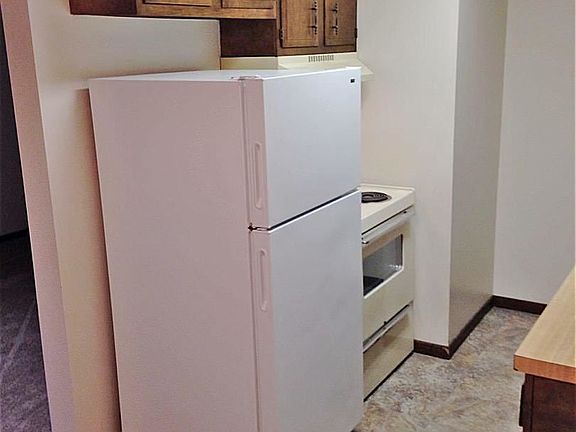 2nd image of 617 S 19th St APT 5