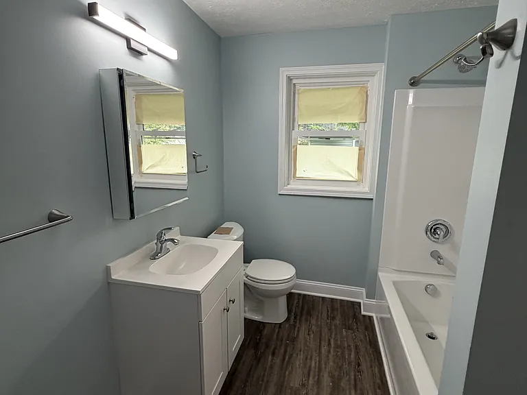 1031 Fairbanks Pl — Photo 5