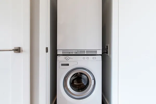 Rented by MLB ESTATES LLC | media 10