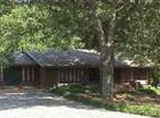 3065 Barnett Shoals Rd, Athens, GA 30605