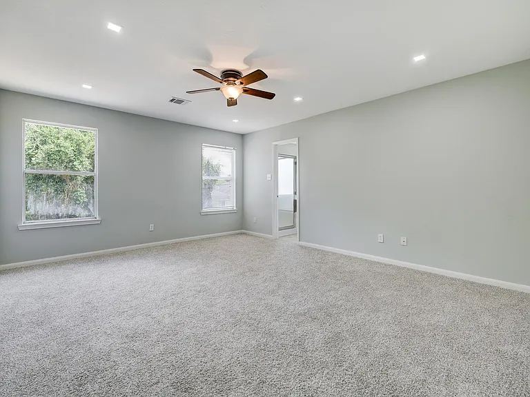 4906 Siros Isle Ct — Photo 7