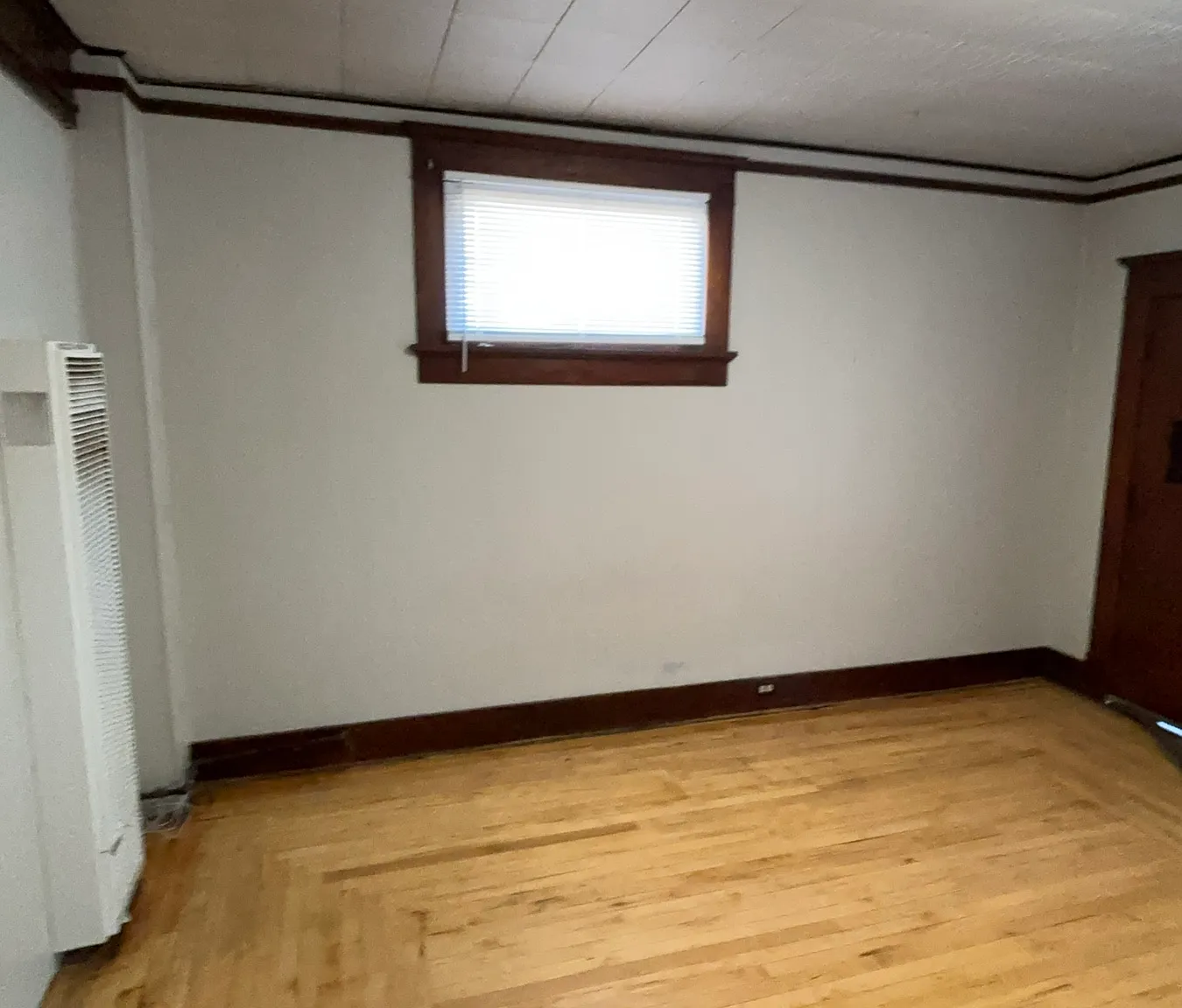 2 bed, 900 sqft, $1,250 — Photo 4