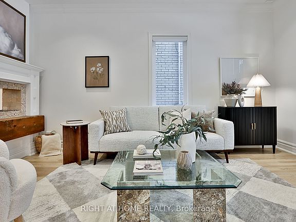 4th image of 135 Parkmount Rd