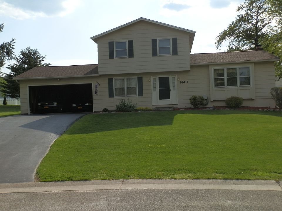 1st image of 1449 Windsor Cir