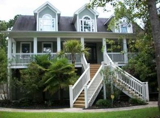 179 Pecan Dr, Summerville, SC 29483