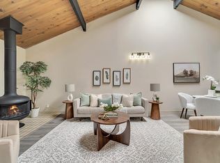 233 Horizon Ave, Mountain View, CA 94043