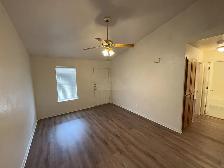 103 W Truman Ave, Copperas Cove — Photo 5