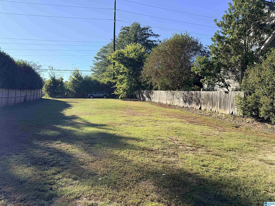 1st image of 304 Clermont Dr #151