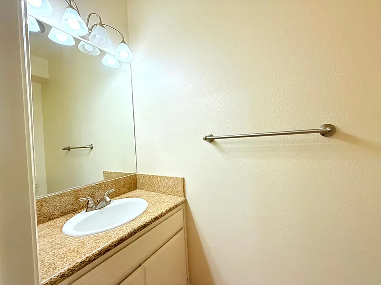 12217 Moorpark St. — Photo 23