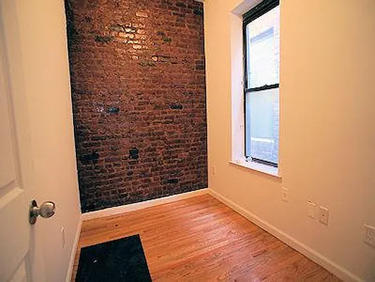 Rented by JM Preston Properties LLC | media 30