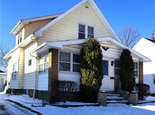 894 E 239th St, Euclid, OH 44123