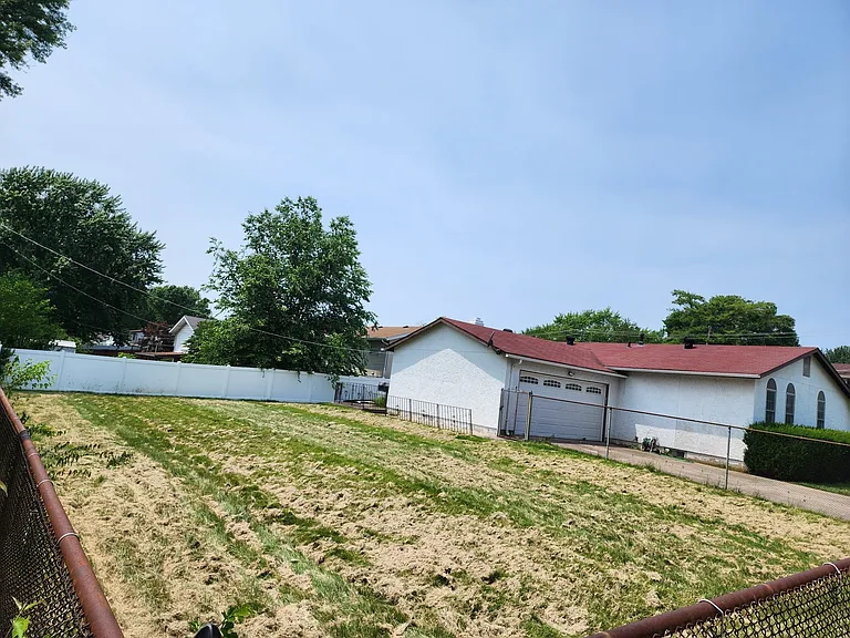 2801 Droste Rd — Photo 28