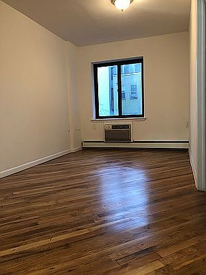 4th image of 354 E 8th St