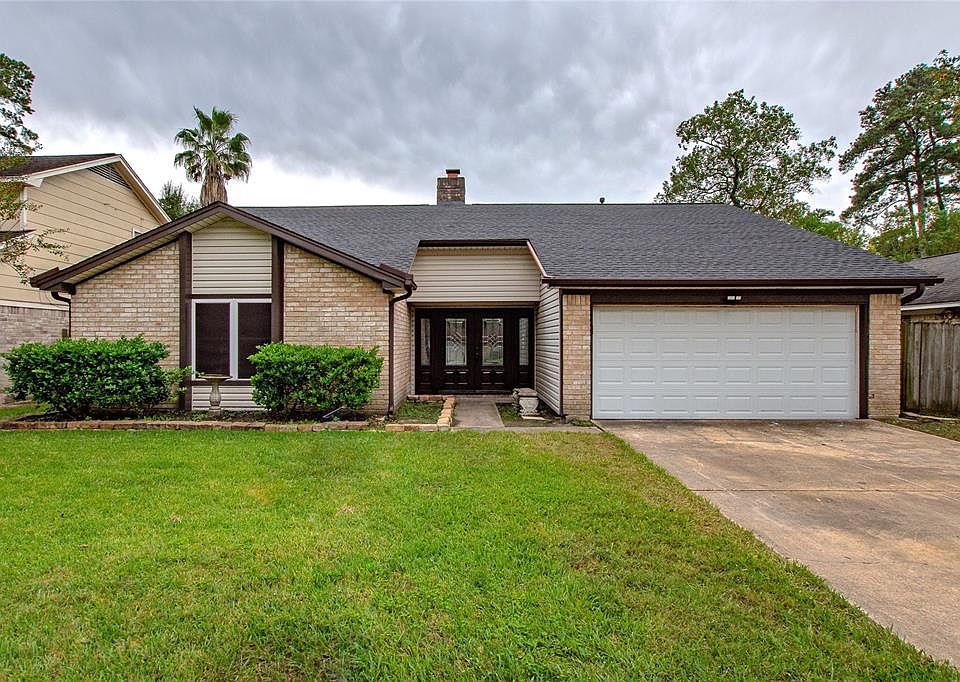 1st image of 7610 Pin Oak Dr