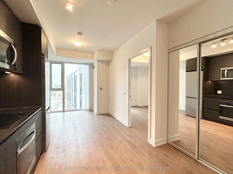 5858 Yonge St #712 — Photo 2
