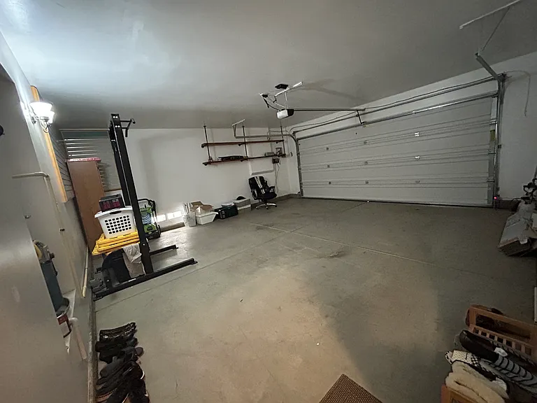 7346 Lower Creek Cir — Photo 26