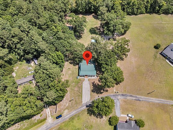 3rd image of 222 Buckeye Ln