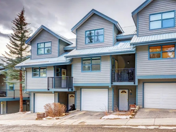242 Benchlands Ter #18, Canmore, AB T1W 3B2