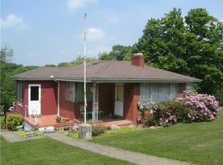 39 Pleasant Valley Dr, Monongahela, PA 15063