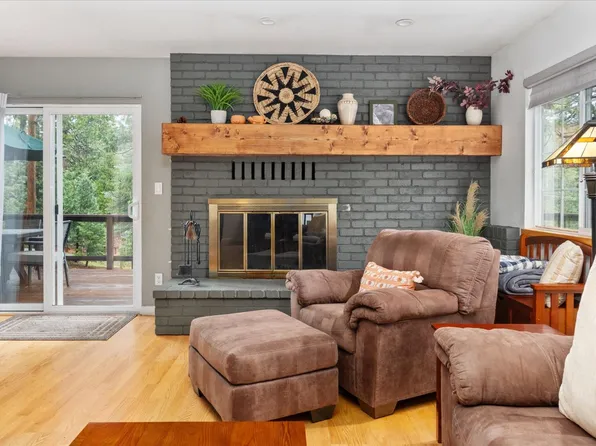 588 Blue Lake Springs Dr, Arnold, CA 95223