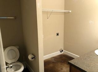 8281 Gayfer Road Ext APT 3A, Fairhope, AL 36532