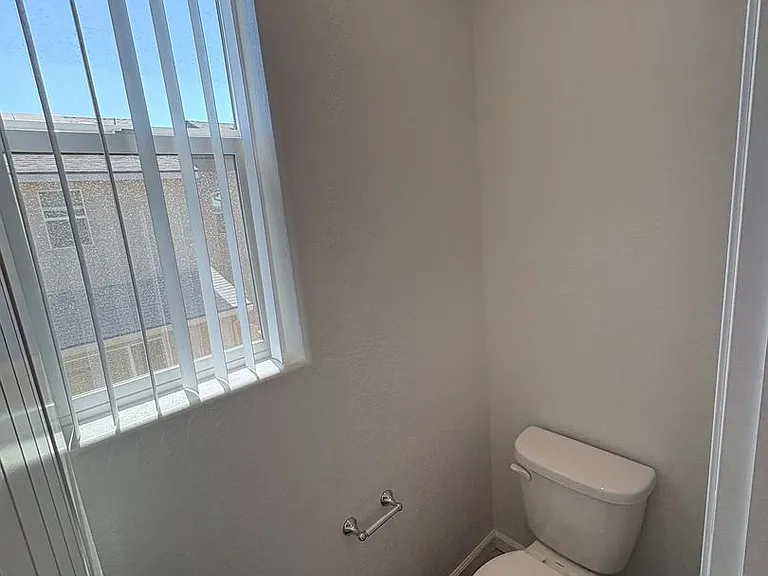 3036 N Parkside St — Photo 11