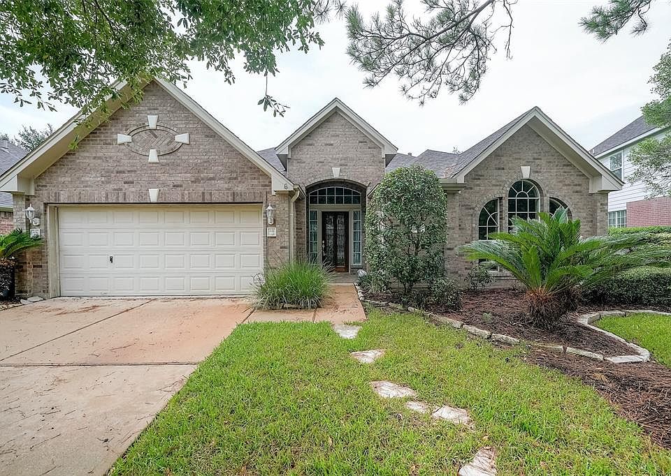 2nd image of 3107 Bronco Bluff Ct