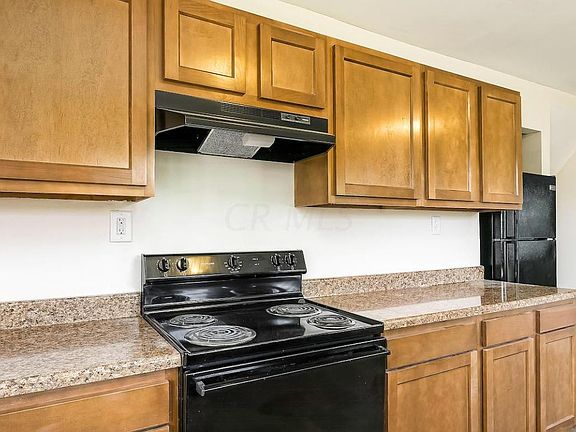5th image of 3715 Shamrock Dr