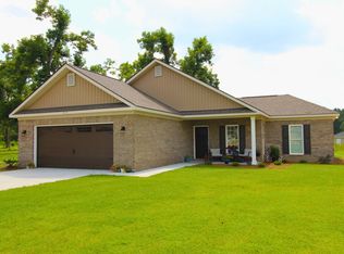 215 Silverthorn Dr, Brooklet, GA 30415