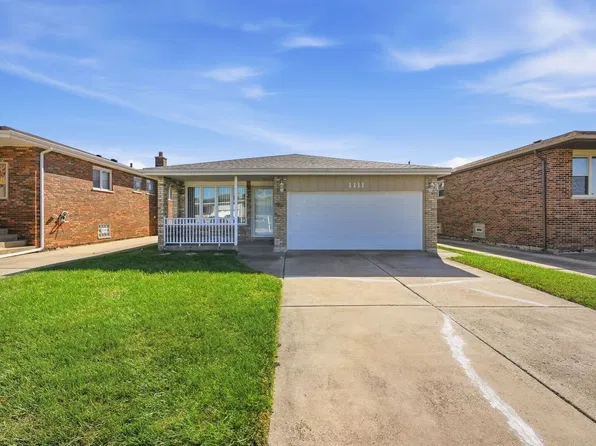 1111 Herbert Breclaw Dr, Calumet City, IL 60409