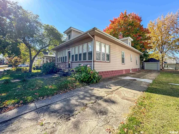 345 S Capitol St, Pekin, IL 61554