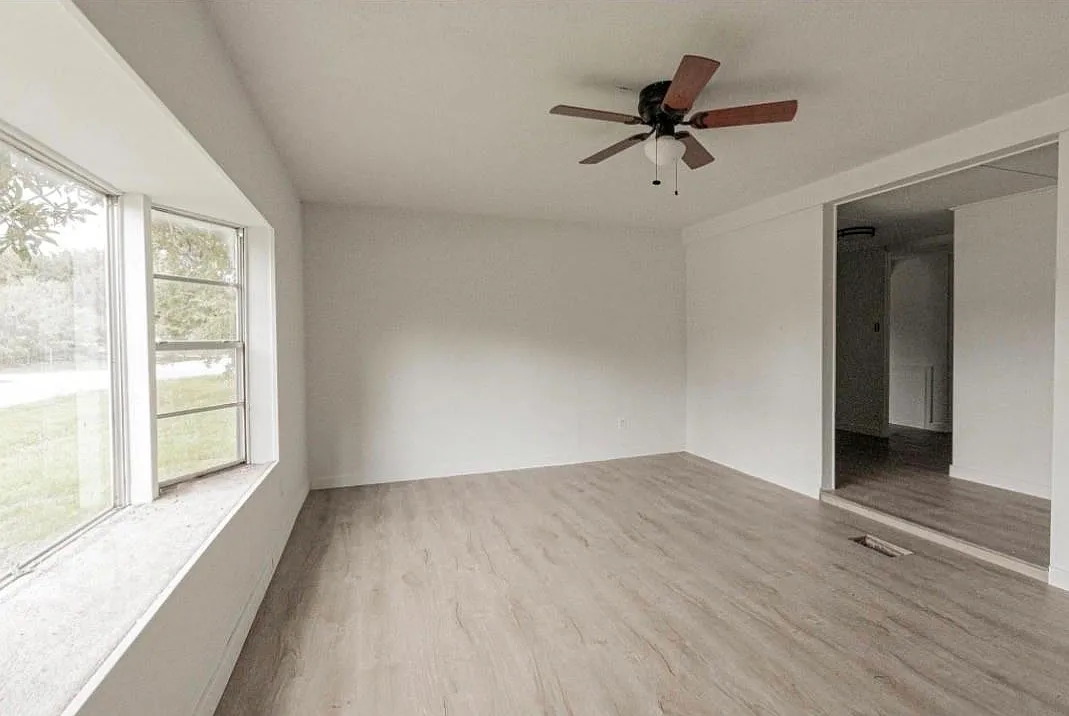 3 bed, 2.0 bath, $1,750 — Photo 2
