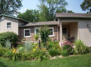 26230 W Cooney Island Rd, Ingleside, IL 60041