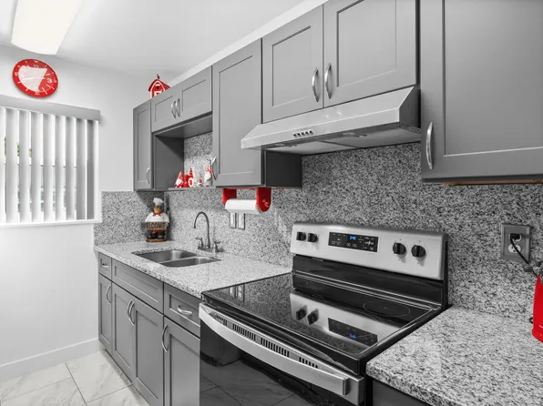 420 Sandpiper Drive #B (e), Fort Pierce, FL 34982