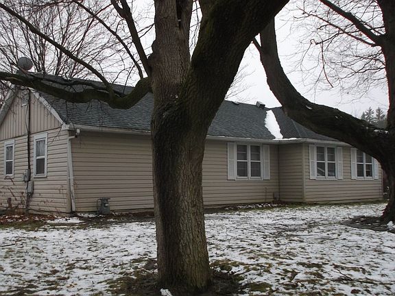 3rd image of 12535 W Crescent Ave