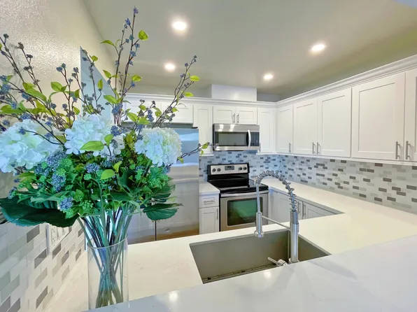 25761 Le Parc Unit 8, Lake Forest, CA 92630