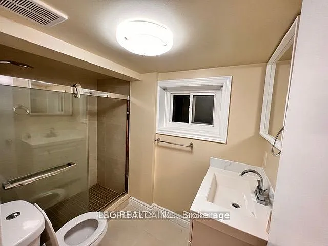 34 Glencrest Blvd #BASEMENT — Photo 5