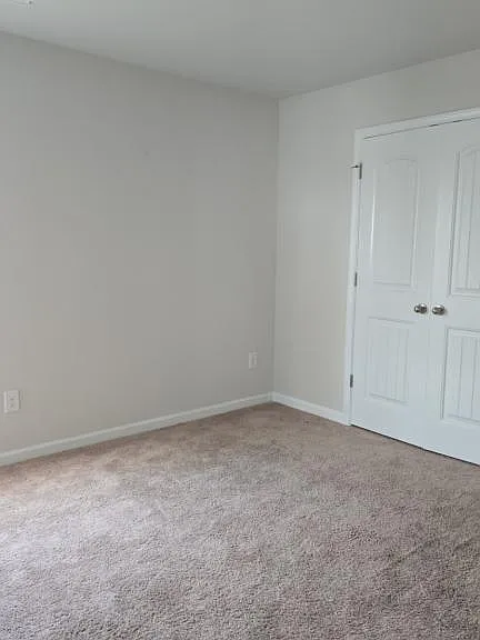 4715 Hazelburn Dr — Photo 9