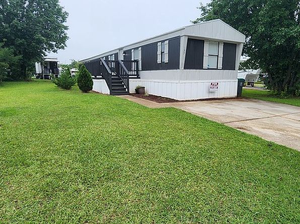 135 Gulfport Dr