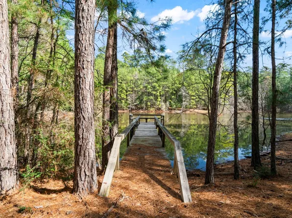 3060 Hubert Cemetery Rd, Livingston, TX 77351