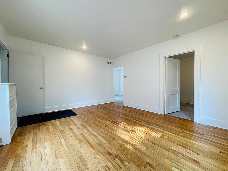 1323 Leonard St NE — Photo 13