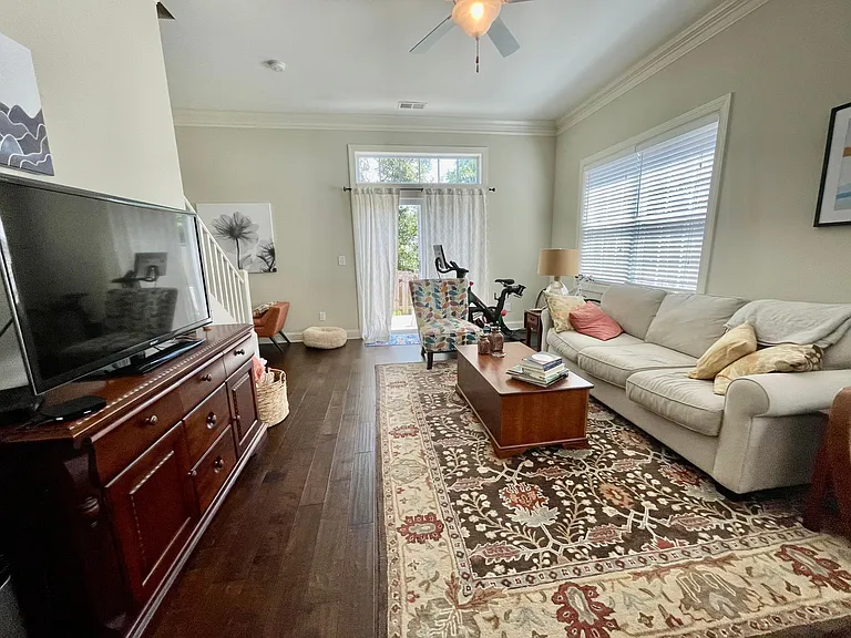 4932 Exton Park Loop — Photo 9