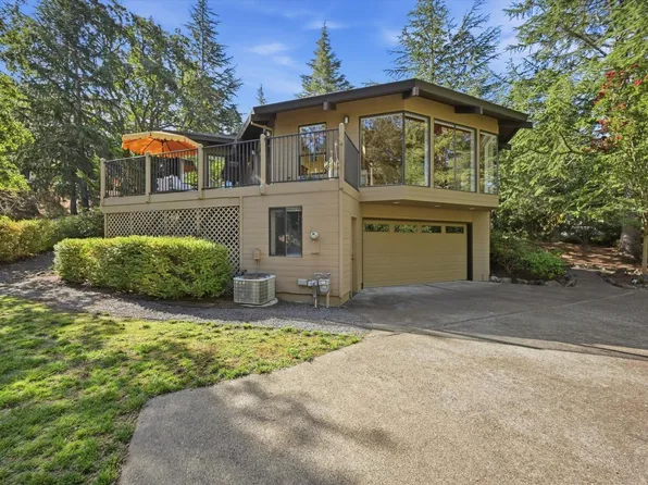 650 Wild Oak Drive, Santa Rosa, CA 95409