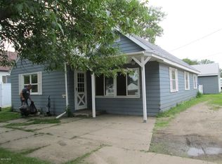 215 2nd St SW, Watertown, SD 57201