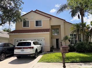 300 Cameron Dr, Fort Lauderdale, FL 33326