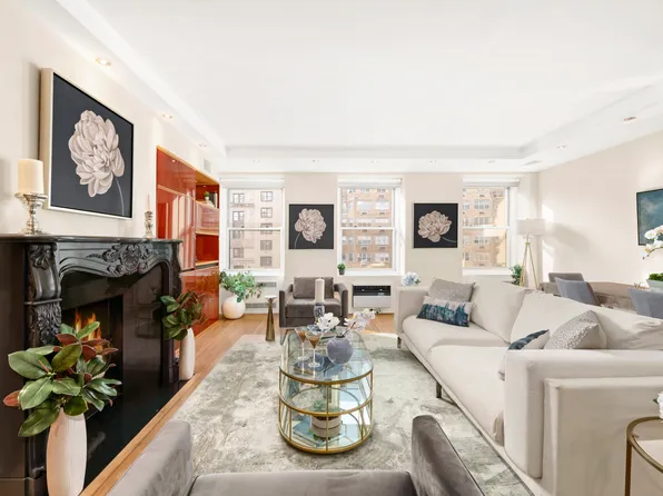 71 Park Avenue image 1 of 11