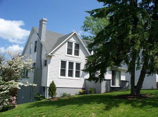 215 Hendren Ave, Staunton, VA 24401