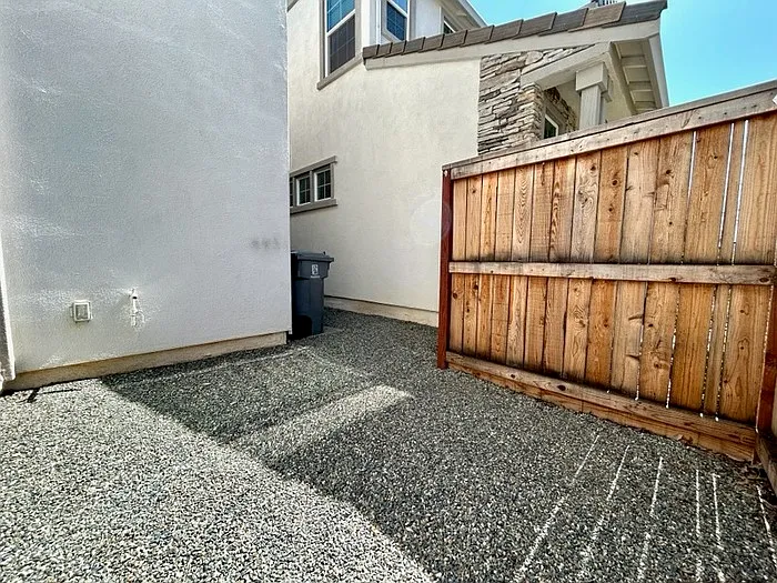 266 Colner Cir — Photo 27