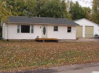 172 S Church St, Plainville, IL 62365